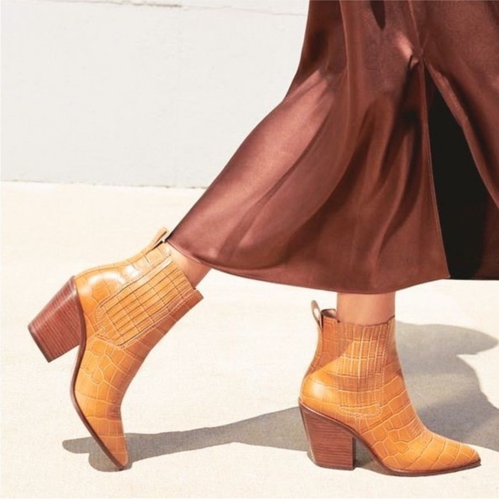 Loeffler Randall Honey Cowhide Croc Embossed Kali Western Booties Size 9 US